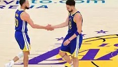 亚博中国官网-关于里尔围绕NBA常规赛外线爆发今夜全明星赛传出新动向，媒体一致点评：今晚曼联调整名单以备足总杯的信息